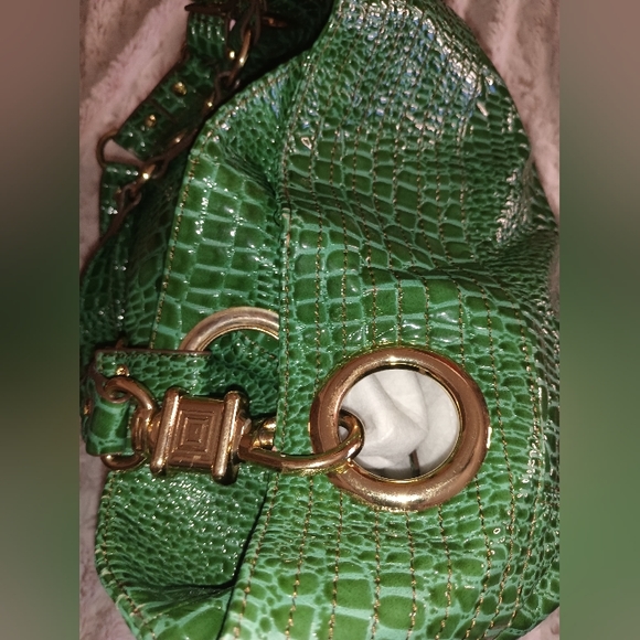 NWOT Steve Madden Leather Green Croc! - Picture 3 of 7